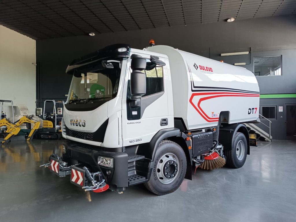 SWEEPER DULEVO 7500 - Roadcon international